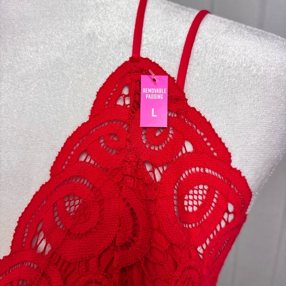 PINK Victoria's Secret CROCHET LACE Red Bra BRALETTE SIZE L - Picture 7 of 15